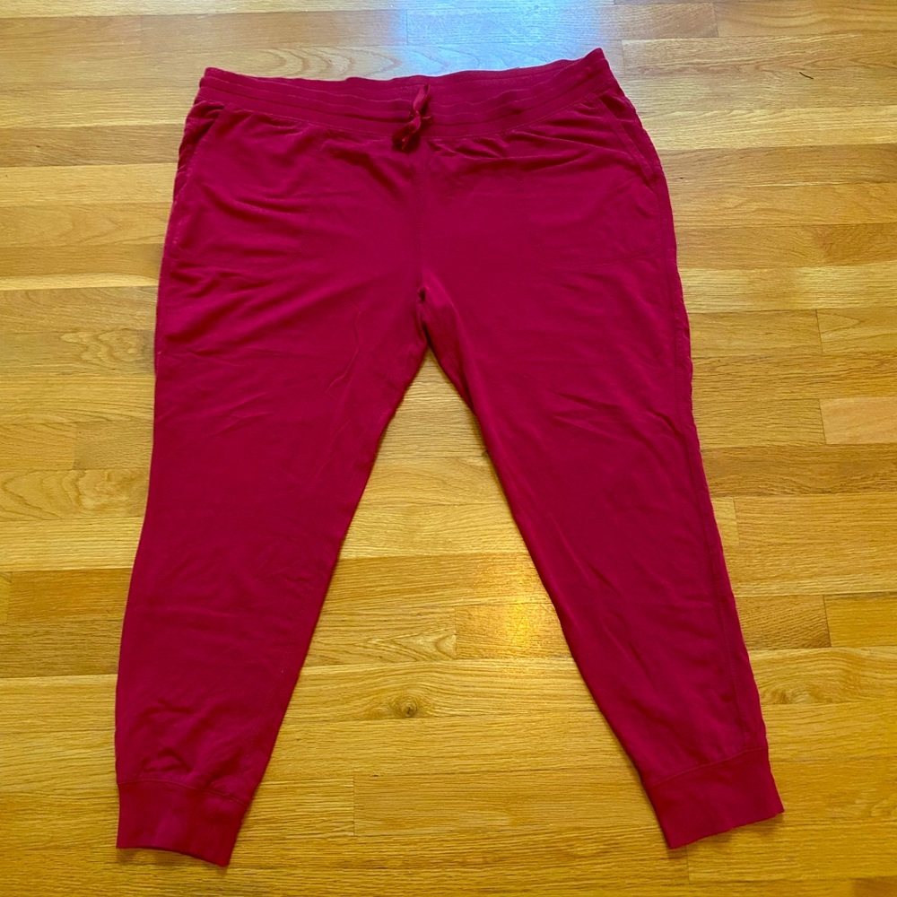 Amazon Essentials Red sweatpants